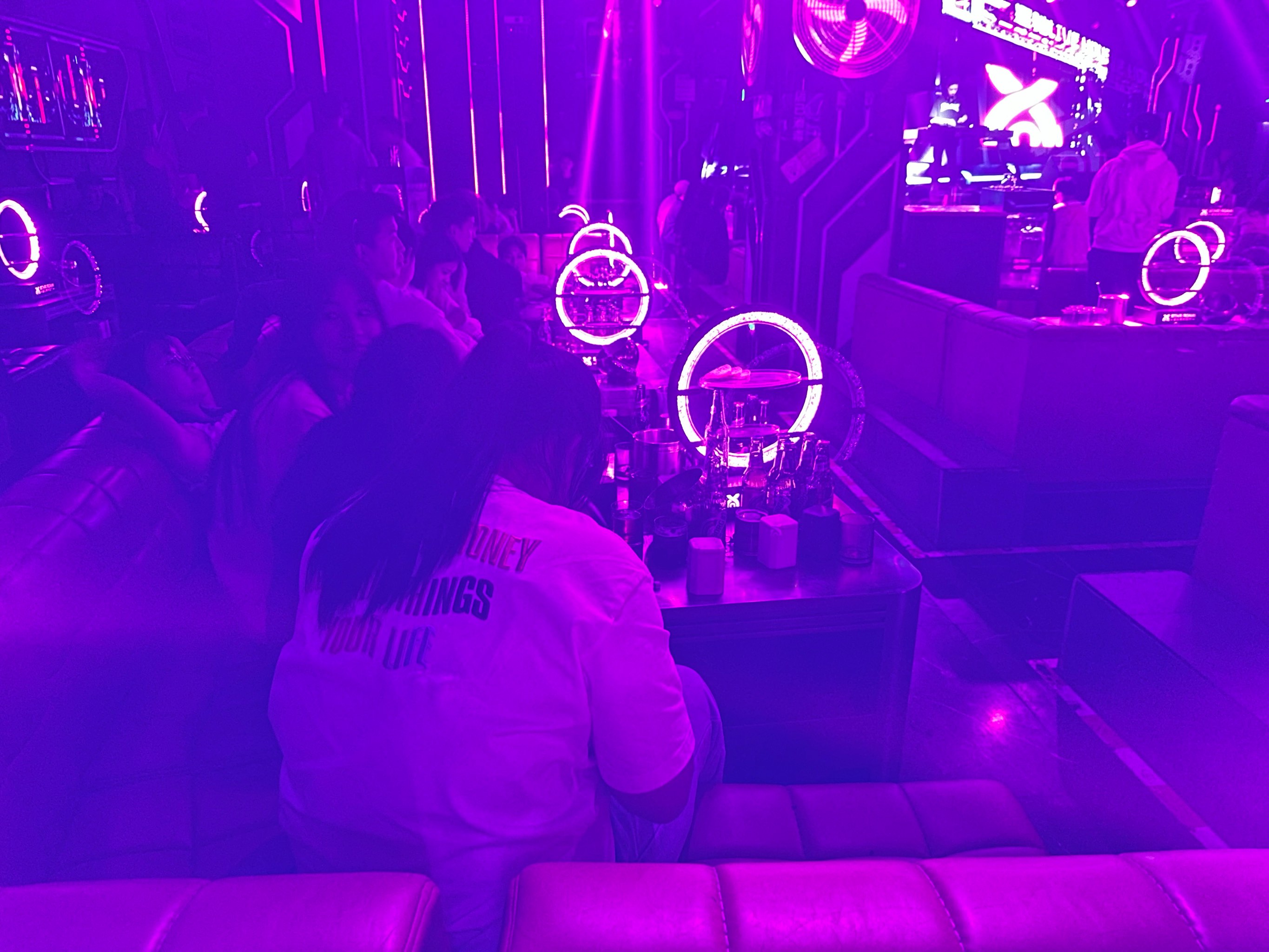 郴州商务ktv划算吗性价比解析-北湖区ktv预订